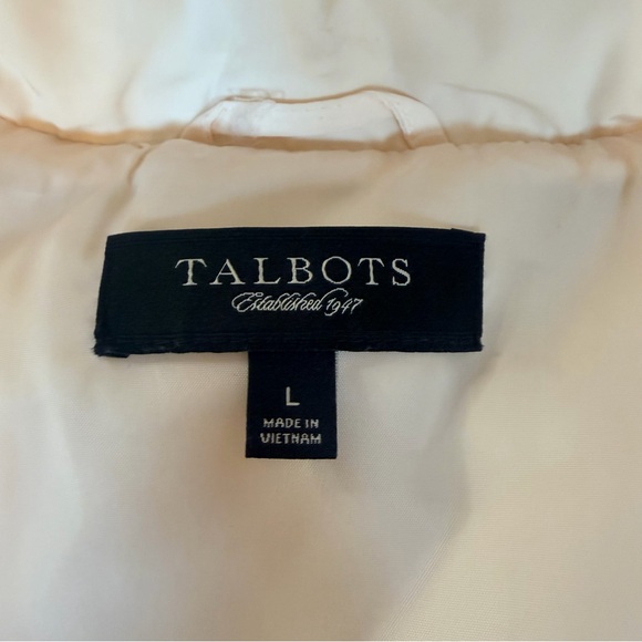 Talbots Women's Puffer Full Zip Snap Front Vest Detachable Faux Fur Hood-Large - Picture 3 of 9